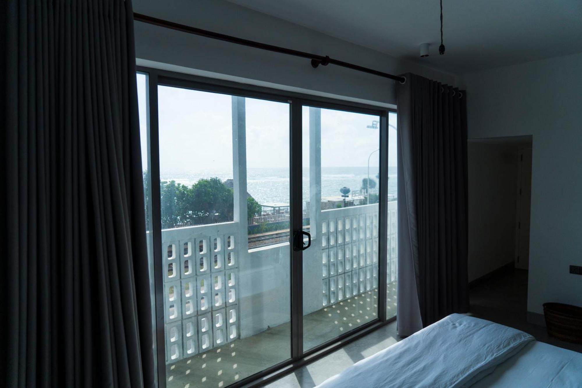 Four Petals Inn Colombo Exteriör bild