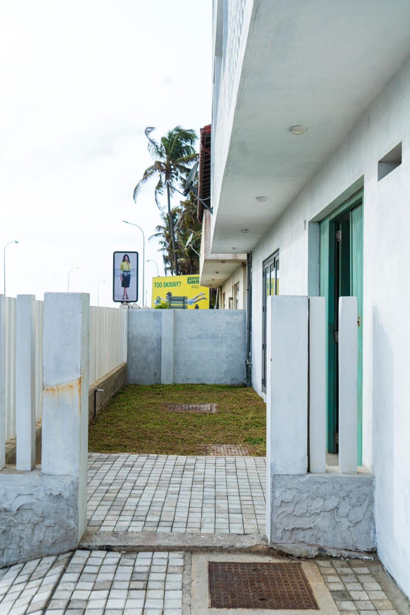 Four Petals Inn Colombo Exteriör bild