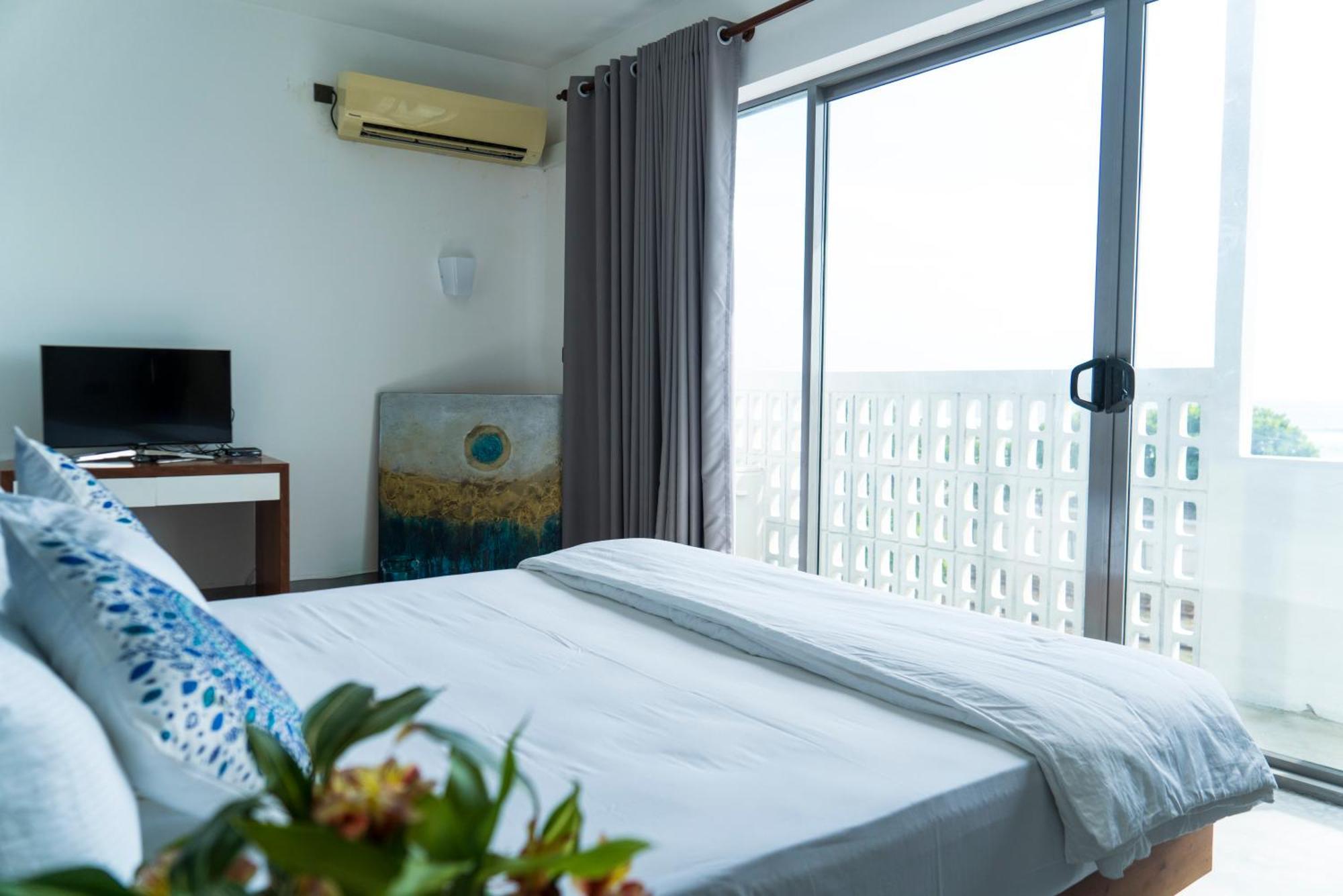 Four Petals Inn Colombo Exteriör bild